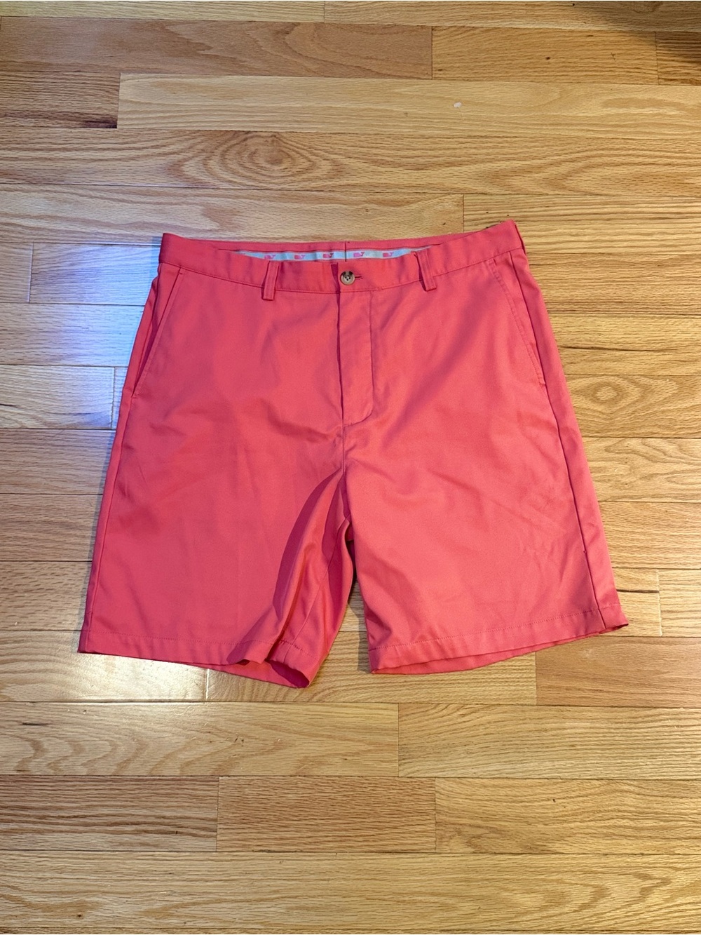 Vineyard Vines Men’s Shorts - Size 36